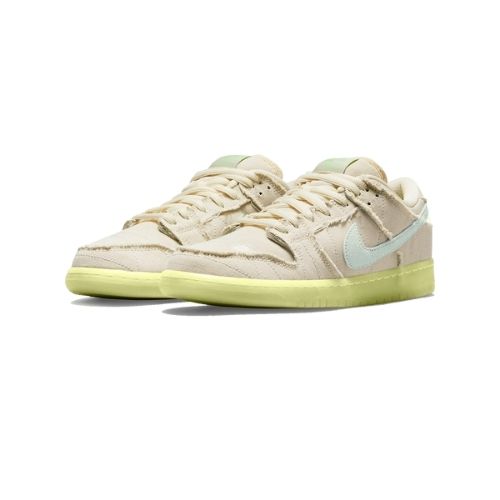 SB Dunk Low Mummy
