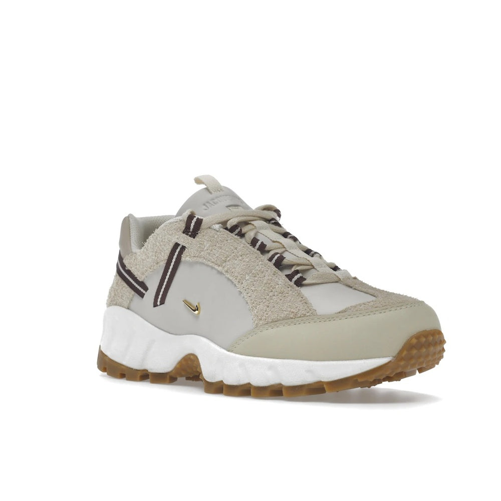 Nike Air Humara LX Jacquemus Light Bone Gold (Women's)