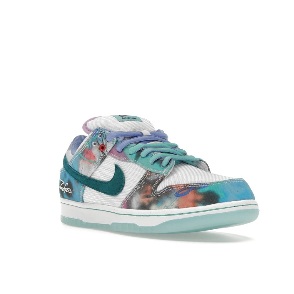 Nike SB Dunk Low Futura Laboratories Bleached Aqua