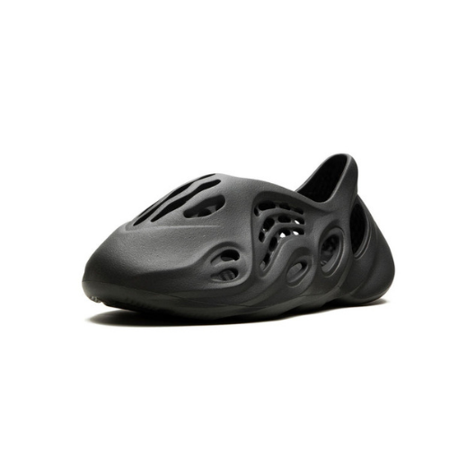 Yeezy Foam RNR Carbon