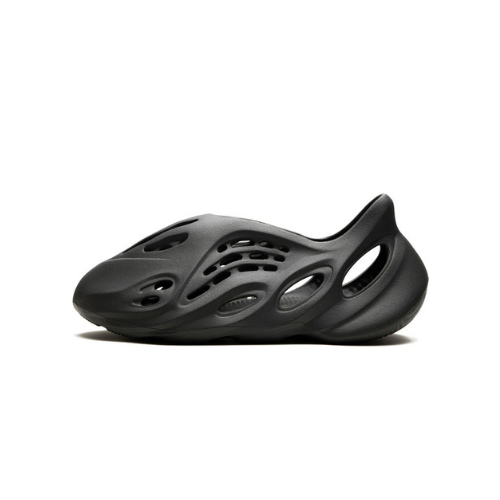 Yeezy Foam RNR Carbon