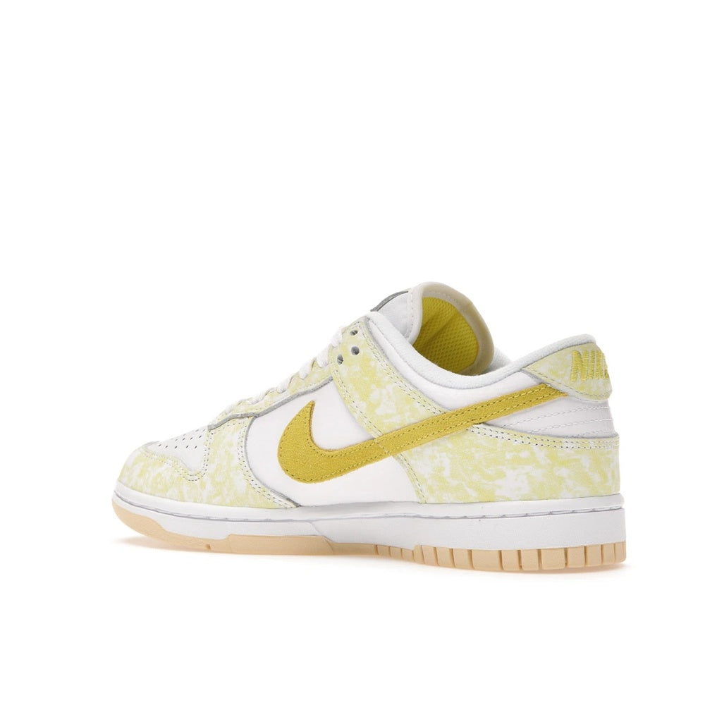 Nike Dunk Low Yellow Strike (Women's)
