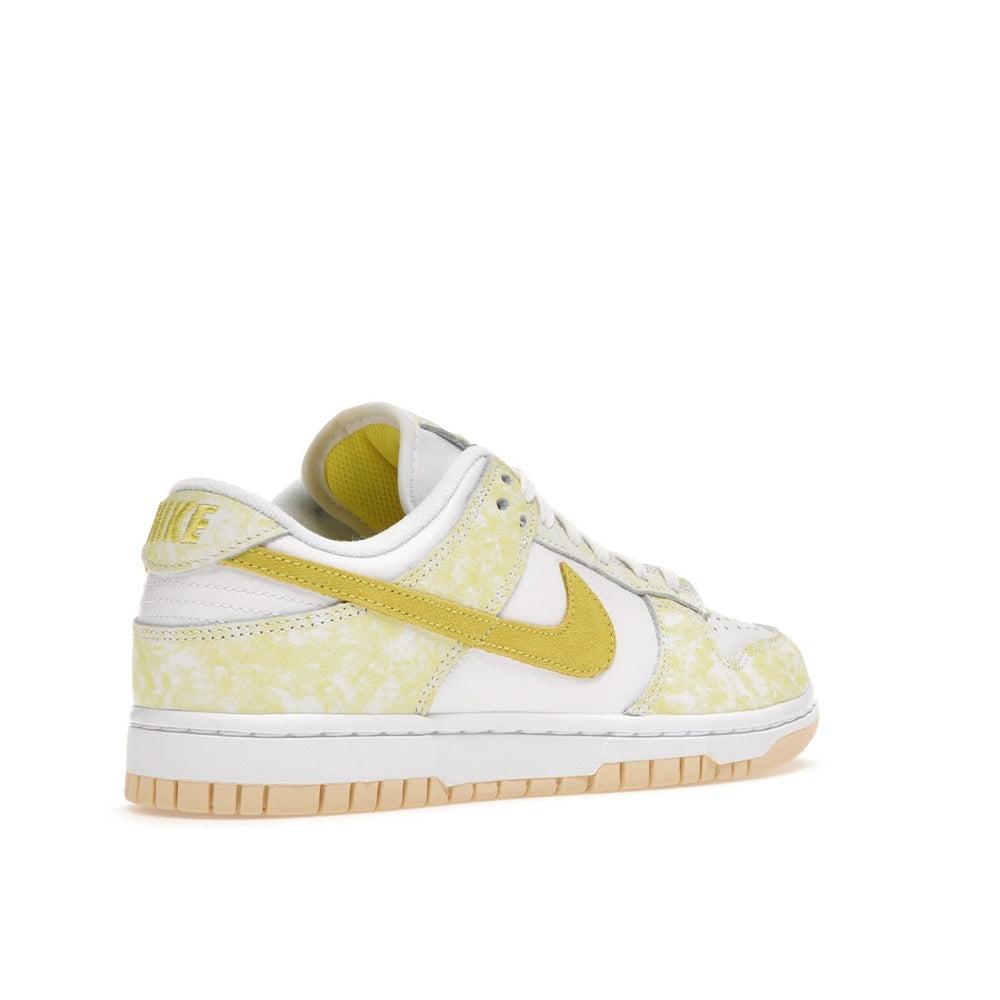 Nike Dunk Low Yellow Strike (Women's)