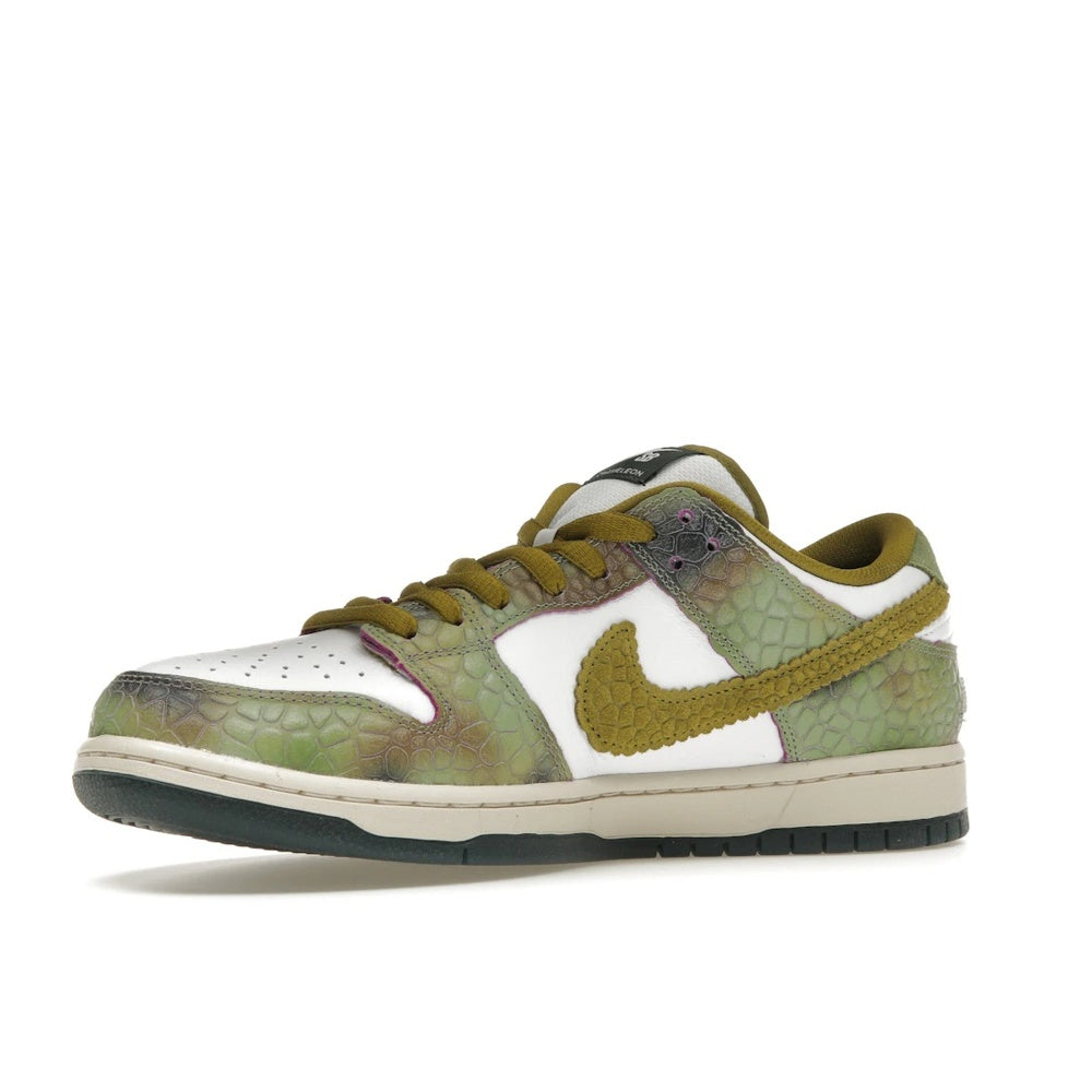 Nike SB Dunk Low Alexis Sablone Chameleon