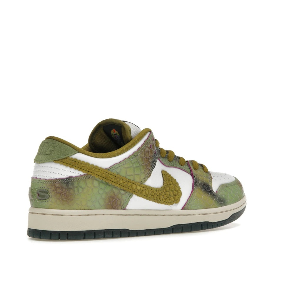 Nike SB Dunk Low Alexis Sablone Chameleon