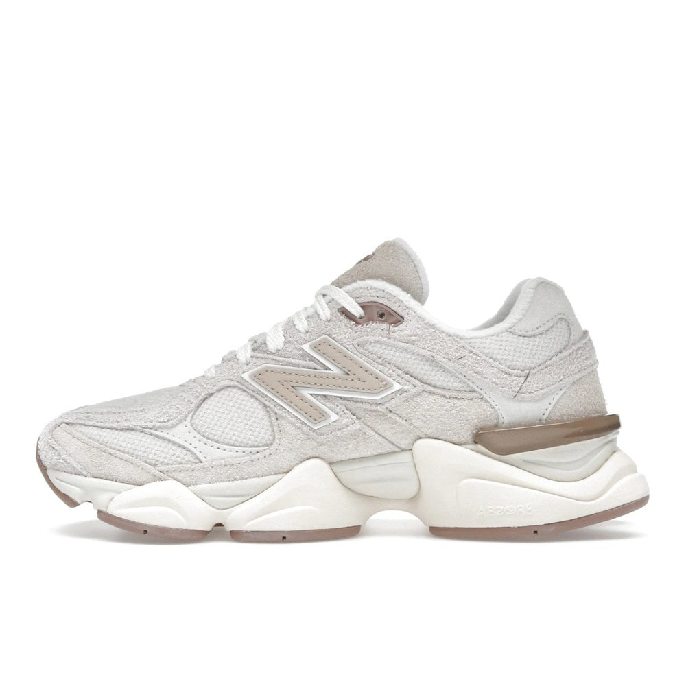 New Balance 9060 Bisque Sea Salt