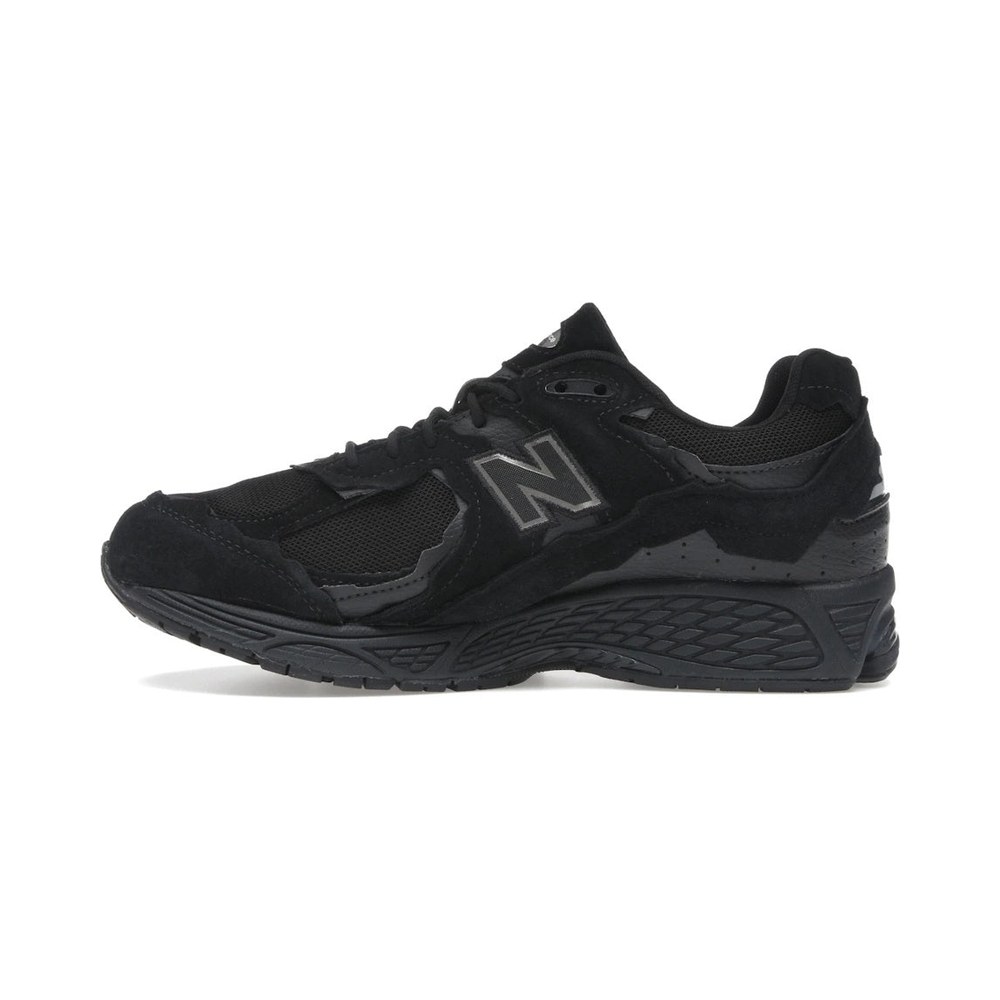 New Balance 2002R Protection Pack Black