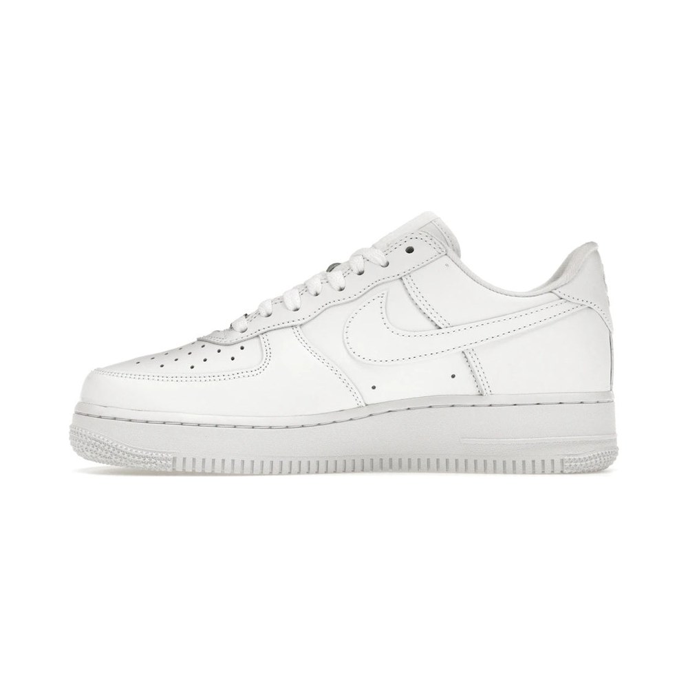 Nike Air Force 1 Low Supreme White