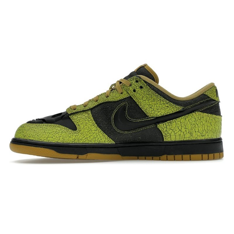 Nike Dunk Low QS Halloween Skull